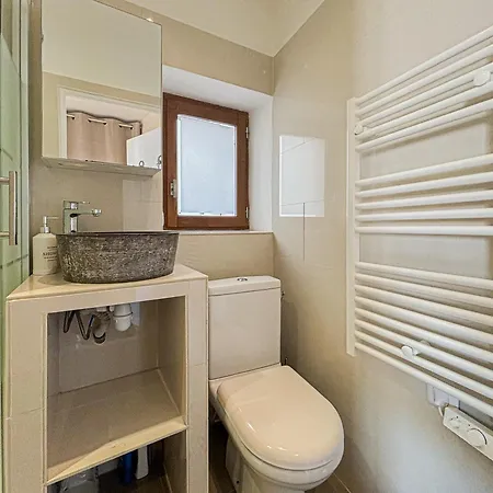 Cozy 3 Pièces, Centre Historique - Wifi, Ac, 5pers *